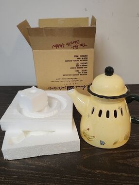 Home Interiors candle Holder Ceramic teapot NIB NWT NEW